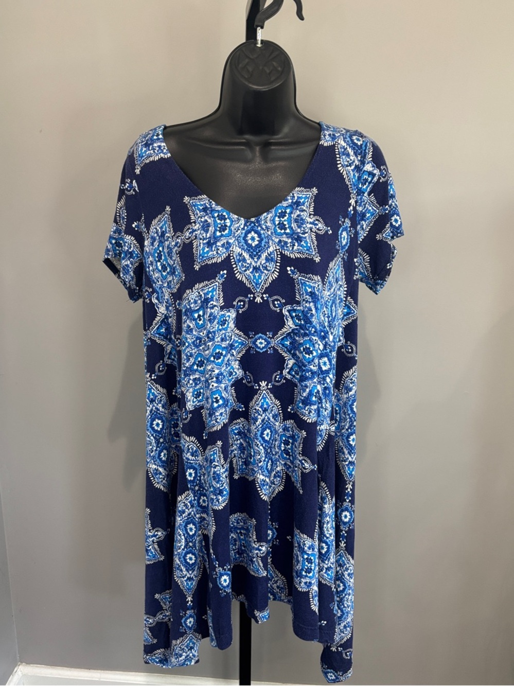 Vintage Uncle Frank Blue Printed V-Neck Tunic Dress with Medallion Motif Sz Sm